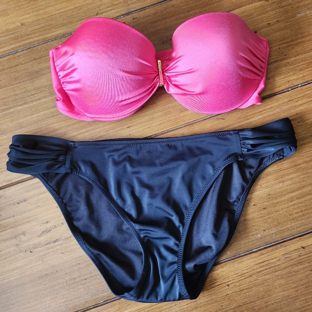 Victoria’s Secret Bikini Pink Top Size 34D Black Bottoms Size Large